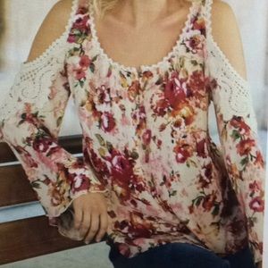 NWOT Soft Surroundings Painterly Peasant Top